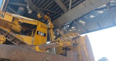 وزارة النقل: اصطدام تريلا بكوبرى مشاه بالطريق الزراعى دون إصابات