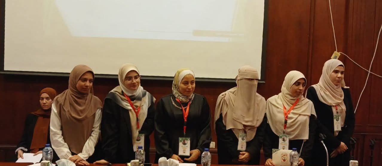 قسم العلاقات العامة والإعلان يناقش مشروعات تخرج دفعة 2025 بكلية الإعلام بنات جامعة الأزهر