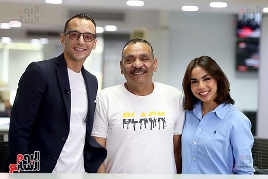 ”الخليج 365” يستقبل المطربة حنين الشاطر للاحتفال بطرح أول ألبوماتها "بياع كلام".. صور