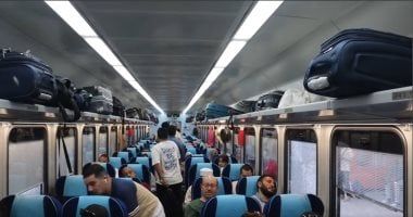 السكة الحديد تشغل عربات درجة ثانية فاخرة.. شاهد إمكانياها.. فيديو