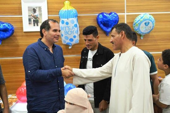 قصة نجاح نادرة.. مستشفى الناس تحتفل بـ«سبوع» الطفل يحيي بعد ولادته بمعجزة إلهية