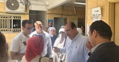 نائب وزير الصحة يتفقد المنشآت الصحية بمحافظة مطروح ويوجه بتعزيز الخدمات