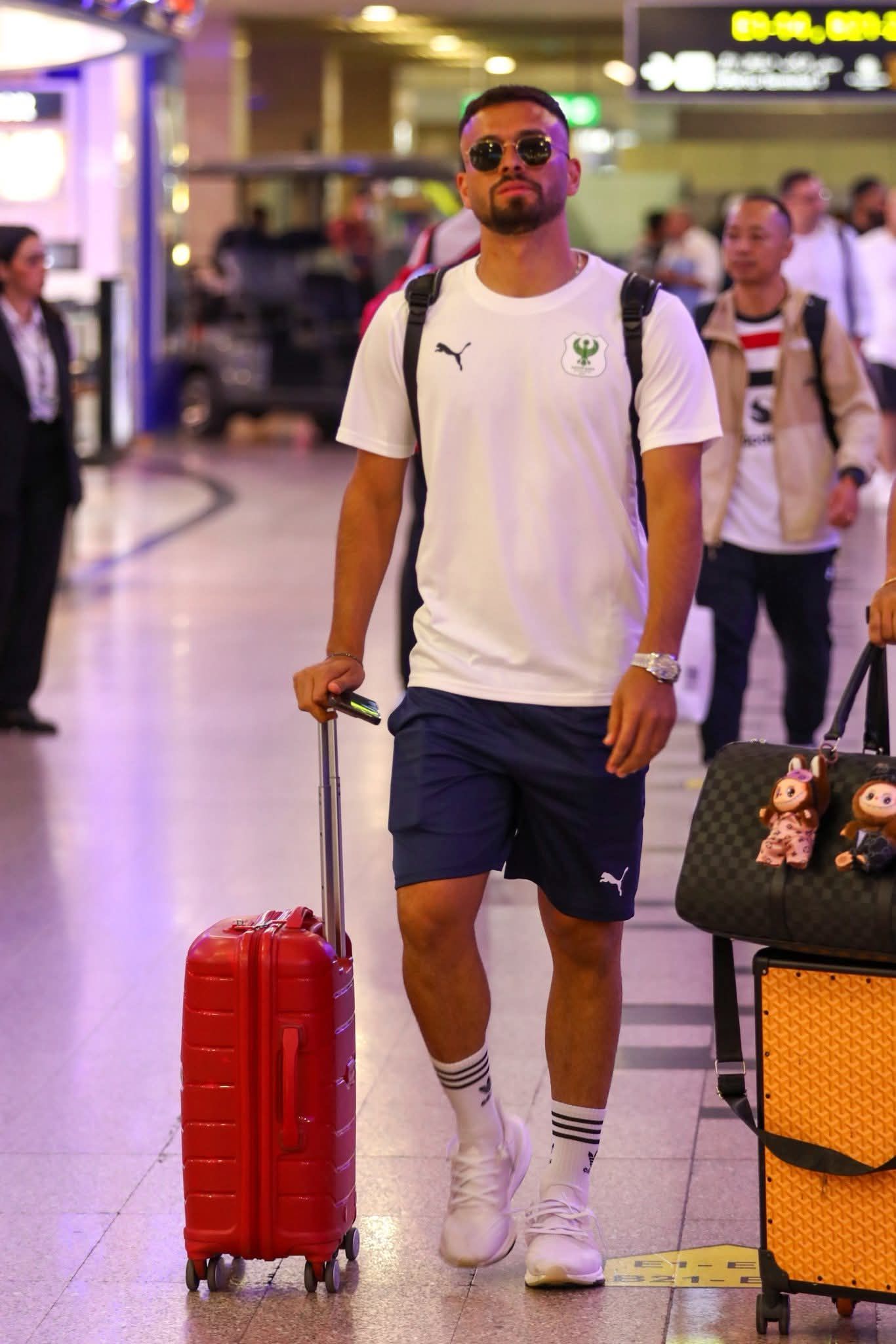 بعثة المصري تطير إلى تونس للانتظام في معسكر إعداد الموسم الجديد.. صور