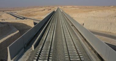 ‎شاهد أعمال تركيب القضبان بمشروع الخط الأول بشبكة القطار الكهربائى السريع