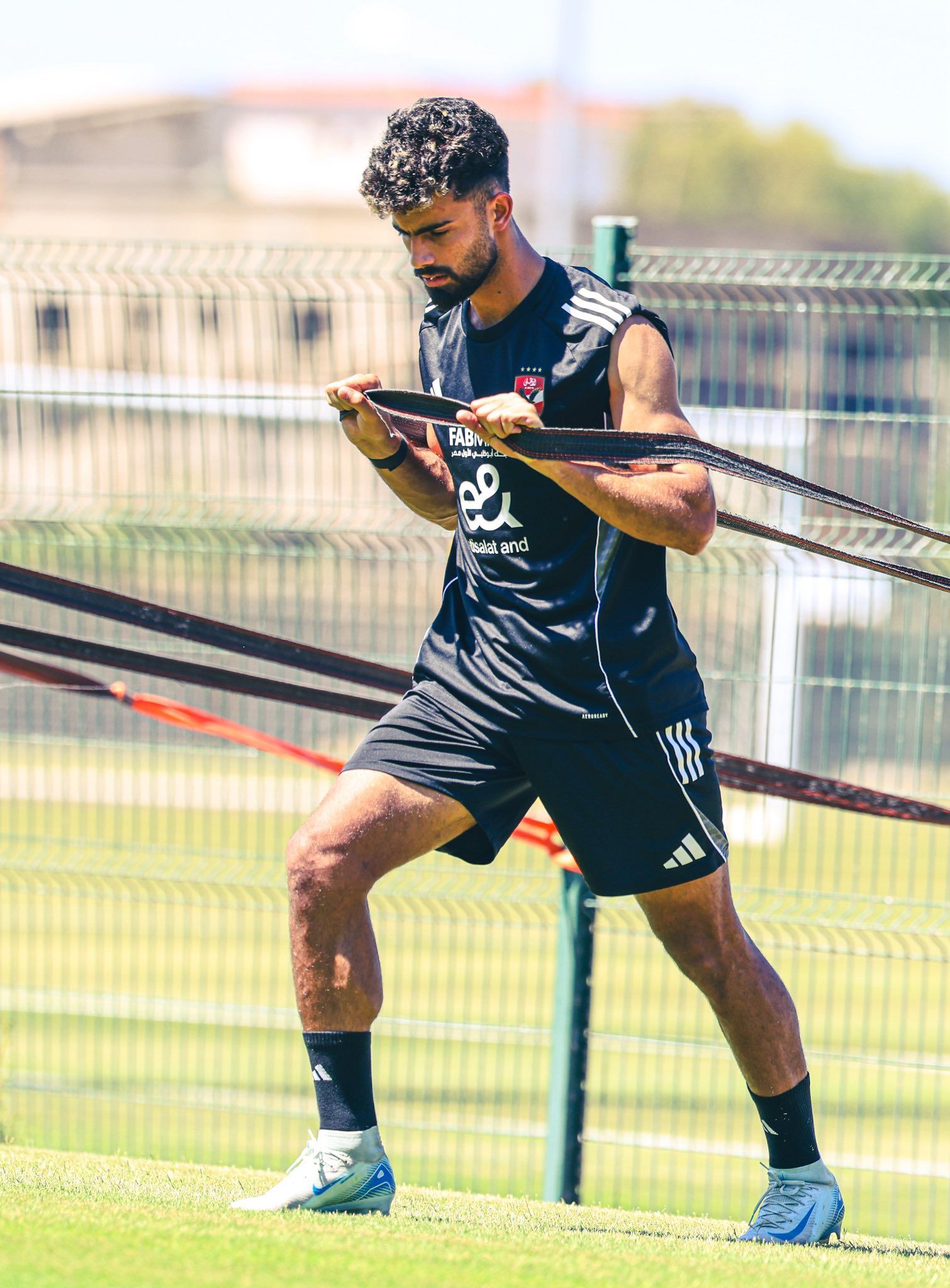 الأهلي يخوض مرانه فى ثاني أيام معسكر تونس.. صور