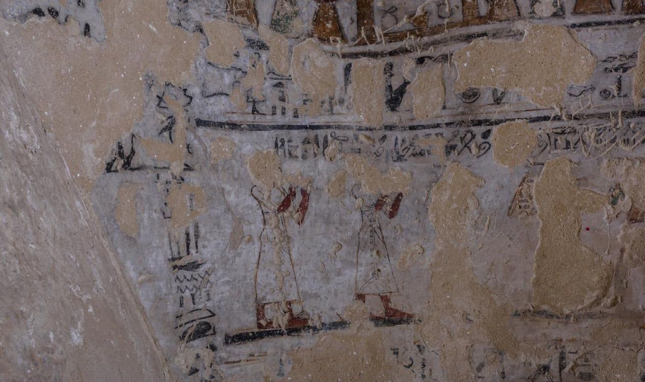 مقبرة الأخوين بسوهاج.. مناظر فلكية وزخارف جنائزية تنبض بالحياة بعد الترميم (صور)