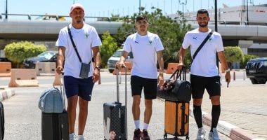 وصول بعثة المصري إلى تونس والكوكي يستقبل اللاعبين.. صور