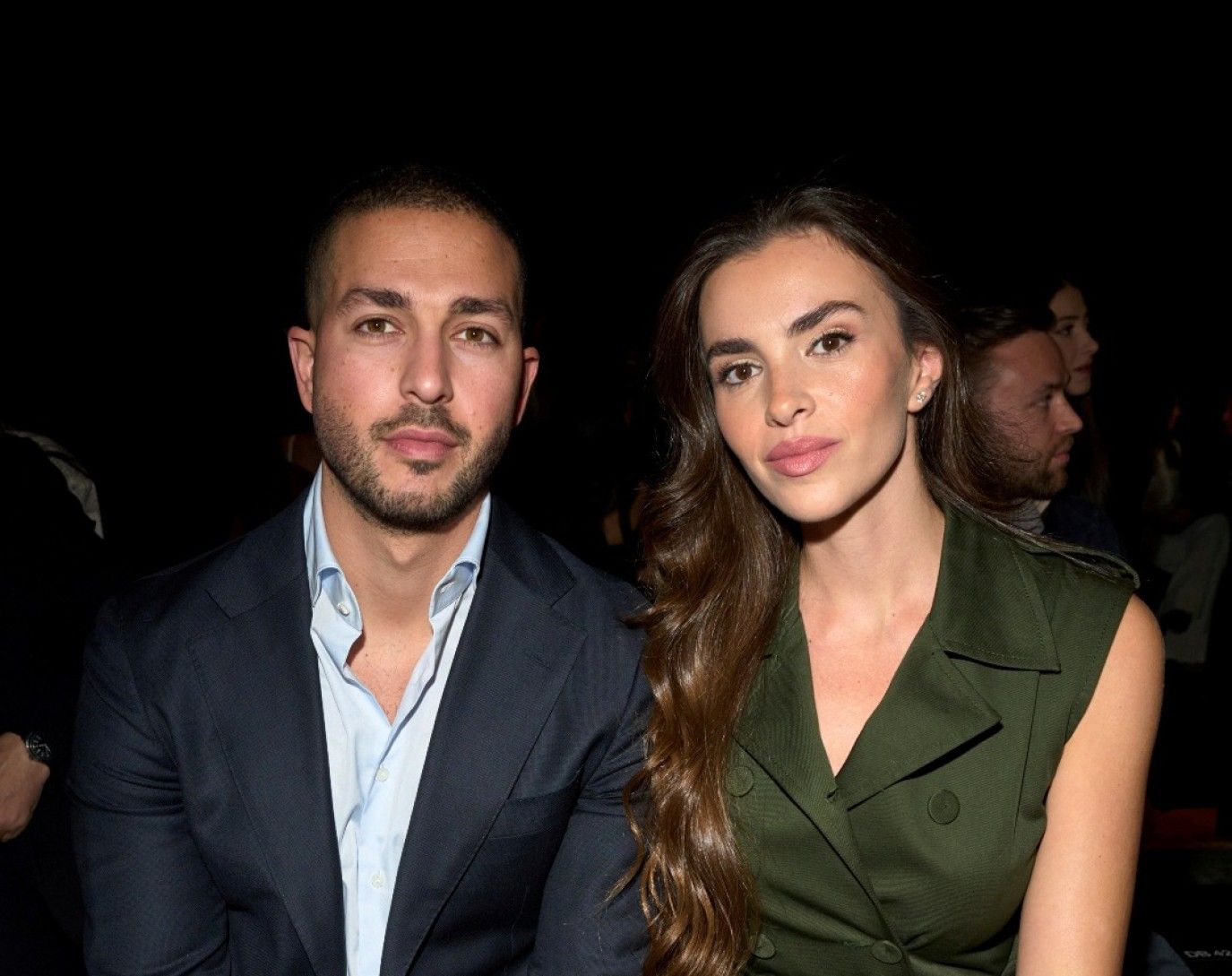 أطلت كالأميرات .. تألق العروس زين قطامي بفستان زفاف ملكي يخطف الأنظار