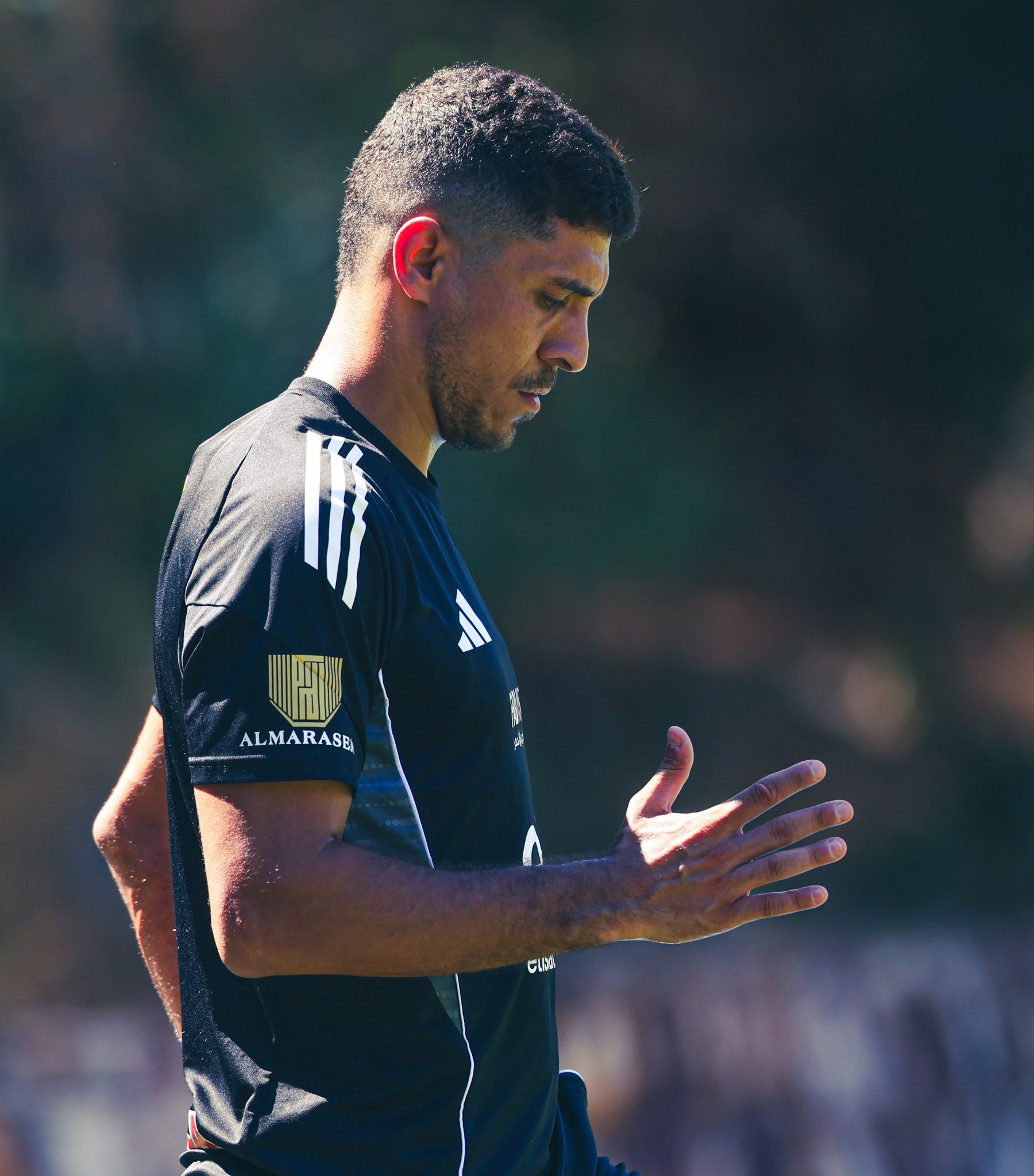 الأهلي يخوض مرانه فى ثاني أيام معسكر تونس.. صور