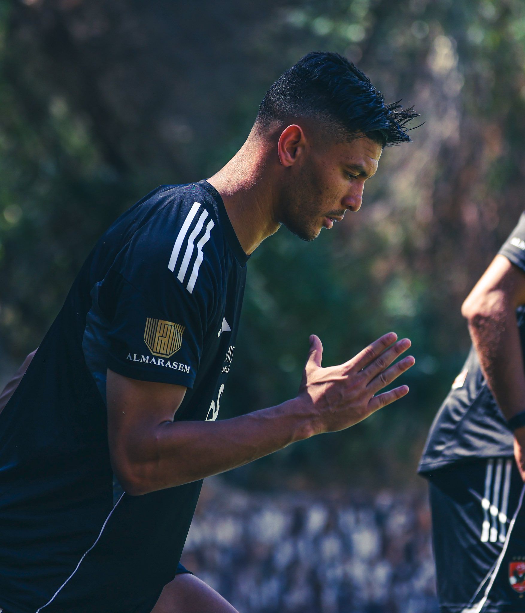 الأهلي يخوض مرانه فى ثاني أيام معسكر تونس.. صور