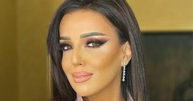 ريهام إبراهيم تقدم حفل افتتاح الدورة الـ18 من المهرجان القومي للمسرح المصري