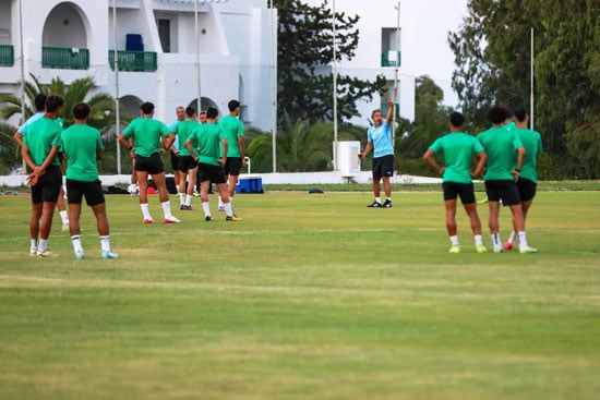 المصرى يخوص مرانه الأول بمدينة سوسة التونسية دون راحة.. صور