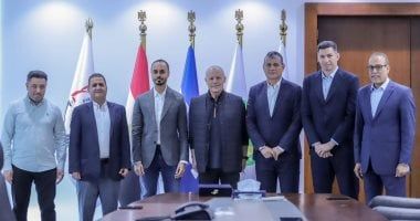 اتحاد الكرة يصرف 5 ملايين جنيه من المستحقات المتأخرة للحكام