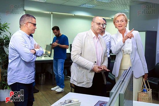 رئيسة بعثة الاتحاد الأوروبى تزور ”الخليج 365” وتشيد بدور الصحافة المصرية