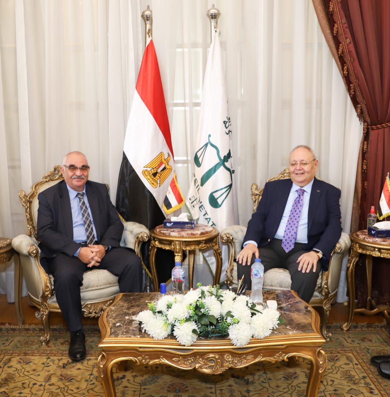 رئيس مجلس الدولة يستقبل رئيس هيئة قضايا الدولة لتقديم التهنئة