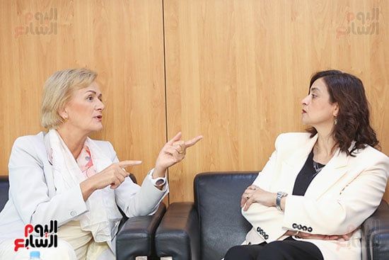 رئيسة بعثة الاتحاد الأوروبى تزور ”الخليج 365” وتشيد بدور الصحافة المصرية