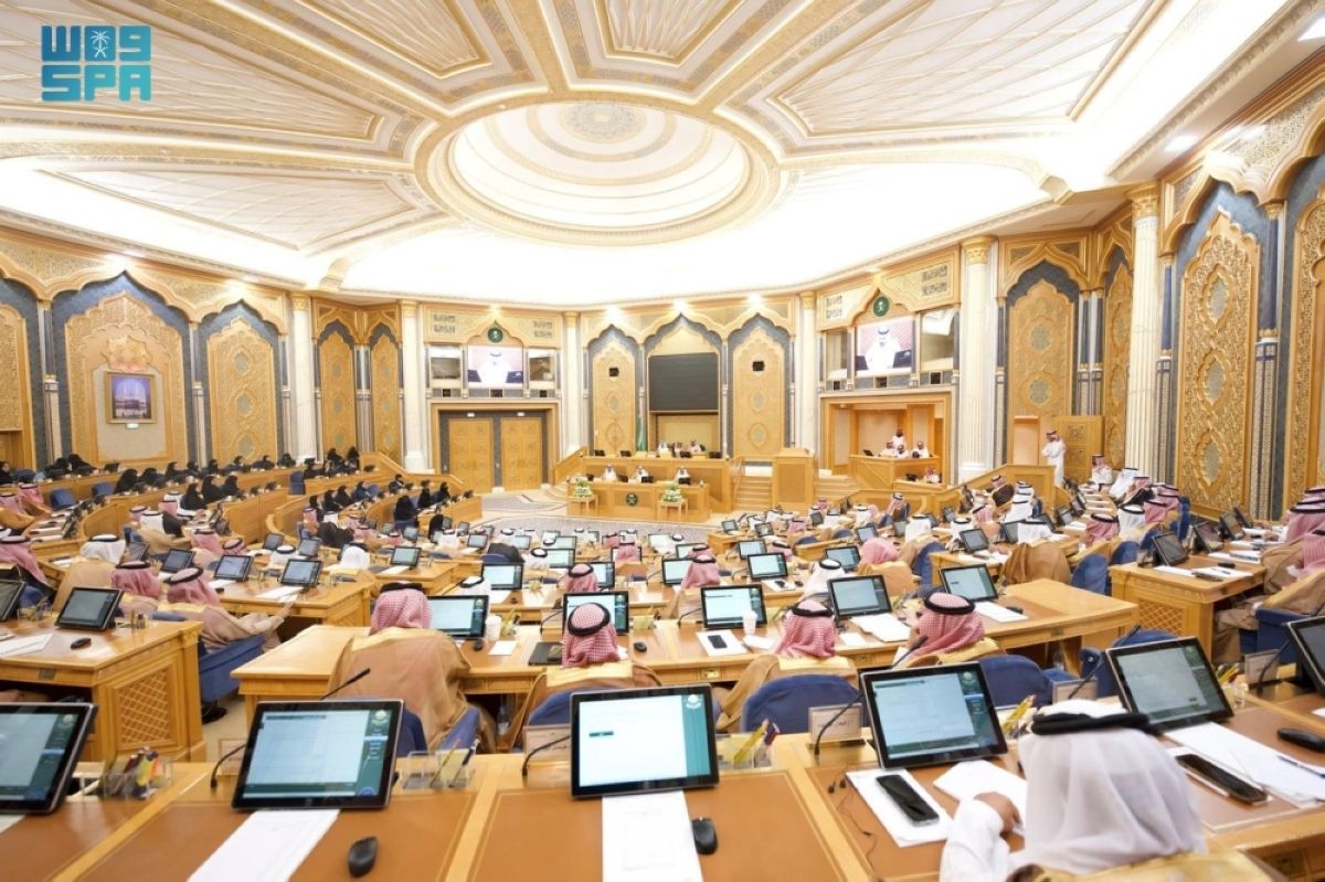 الشورى يعيد تكوين لجانه المتخصصة 
وتسمية رؤساء ونواب رؤساء اللجان لأعمال السنة الثانية