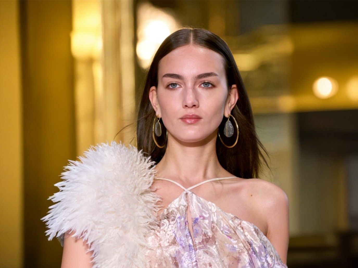 كيفية استخدام قشر الموز للشعر وطريقة تحضير خلطات وماسكات مفيدة