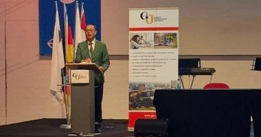 608 طلاب من 19 جامعة يشاركون في معرض بالجامعة الألمانية ببرلين.. صور