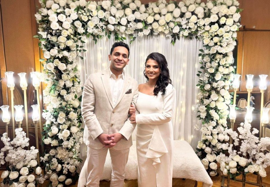 نادية مصطفى تحتفل بخطوبة ابنتها همسة فى جو عائلى