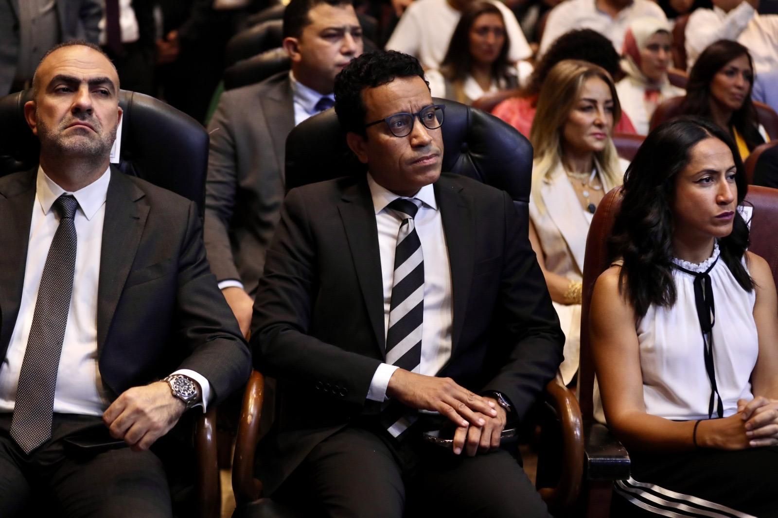 إطلاق مشروع "30 يوم تحدى" بالتعاون بين وزارة الشباب والرياضة وبرزنتيشن لايف