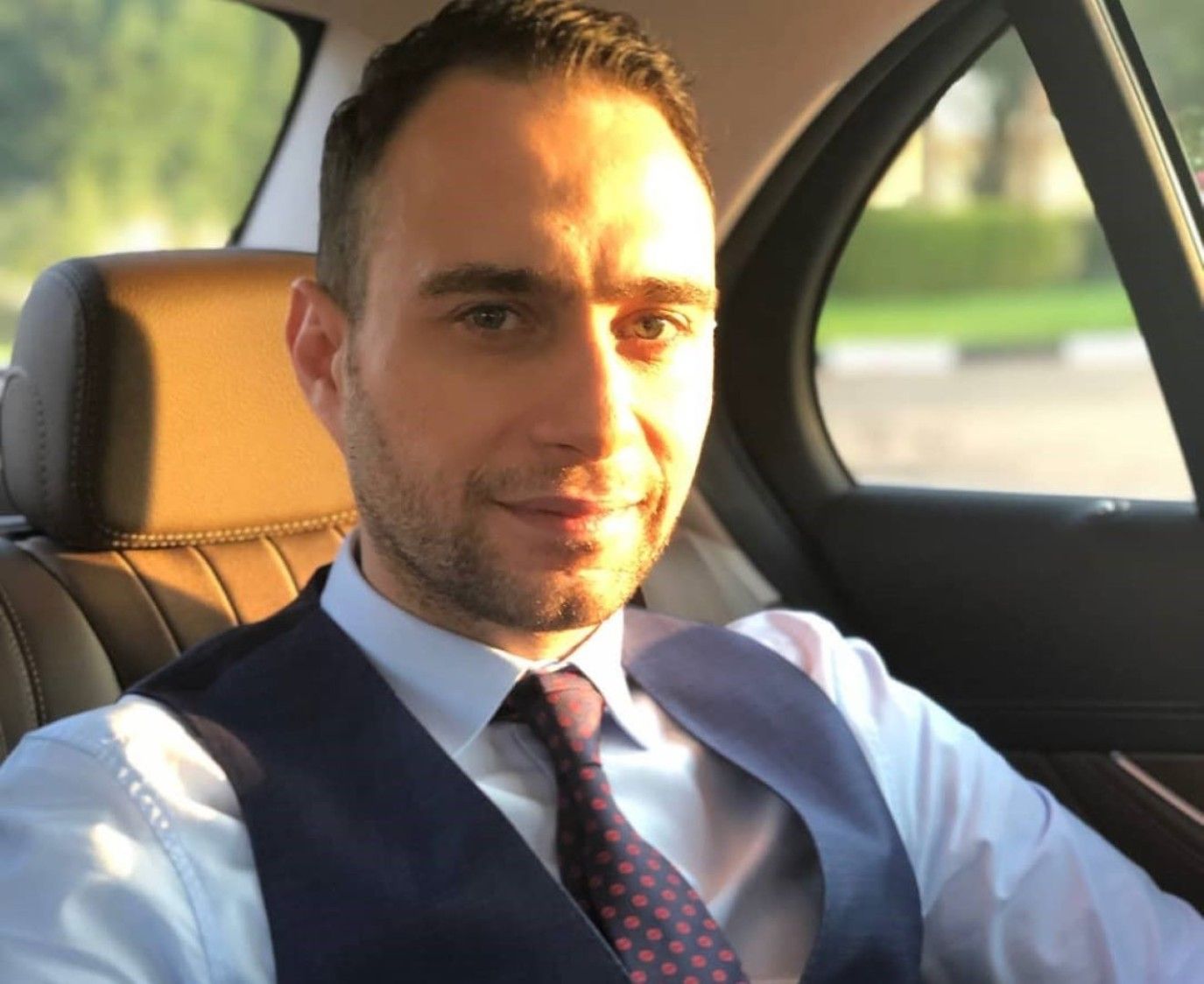 حسام حبيب يكشف عن علاقته بـ شيرين عبد الوهاب: خناقتنا تضحك