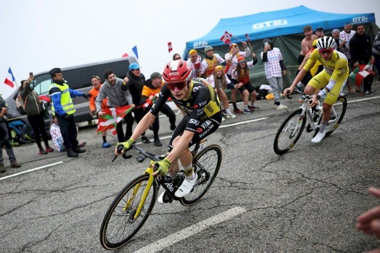 طواف فرنسا: بوغاتشار مستعد "للقتال مع فينغيغارد" من أجل اللقب