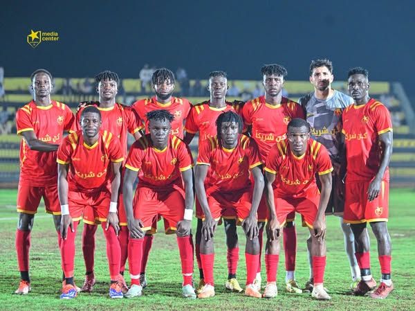 المريخ يتلقى ضربة موجعة ويفقد خدمات مايسترو الوسط في مباراة القمة