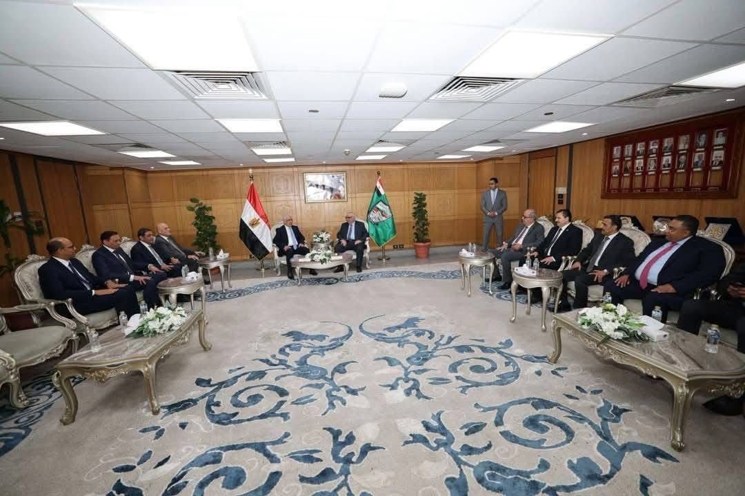 النائب العام يزور هيئة قضايا الدولة لتهنئة المستشار حسين مدكور بتوليه منصبه الجديد