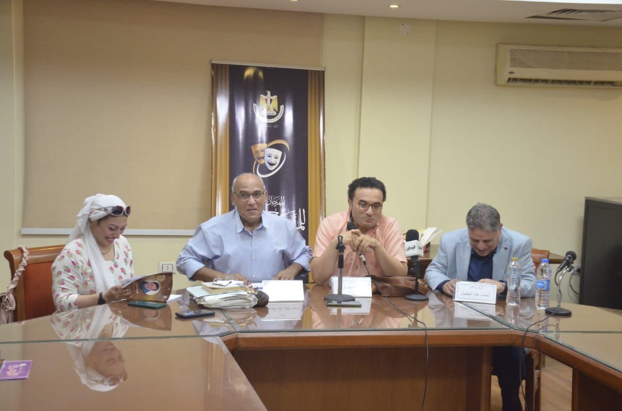 أحمد عبد الجليل: كرم مطاوع أعطاني أول مكافأة.. وبدأت من جان بول سارتر