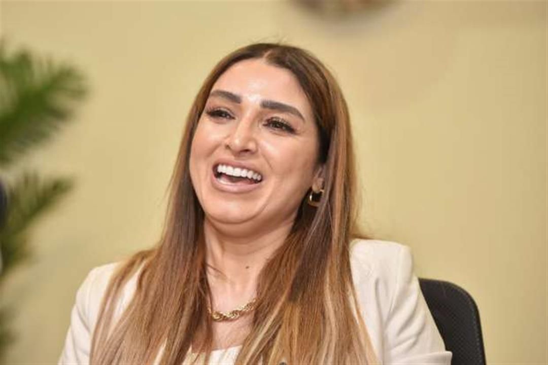 12 صورة لـ روجينا وعائلتها أثناء قضاء إجازة الصيف في ميلانو