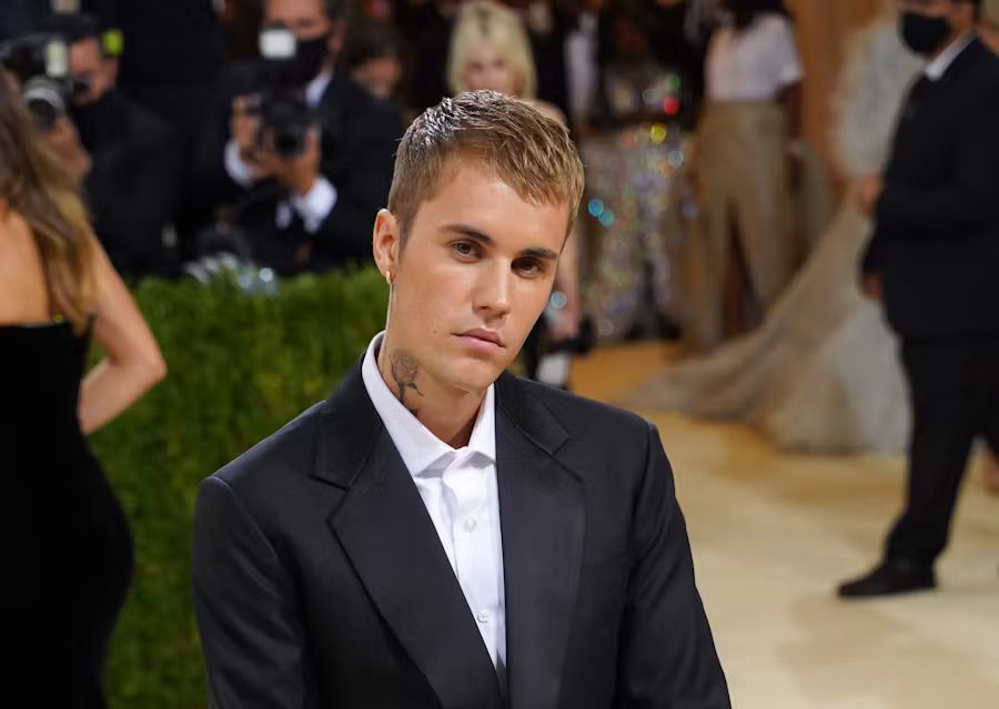 جاستن بيبر يكشف عن شياطينه الشخصية… ما تأثير ذلك على مسيرته؟