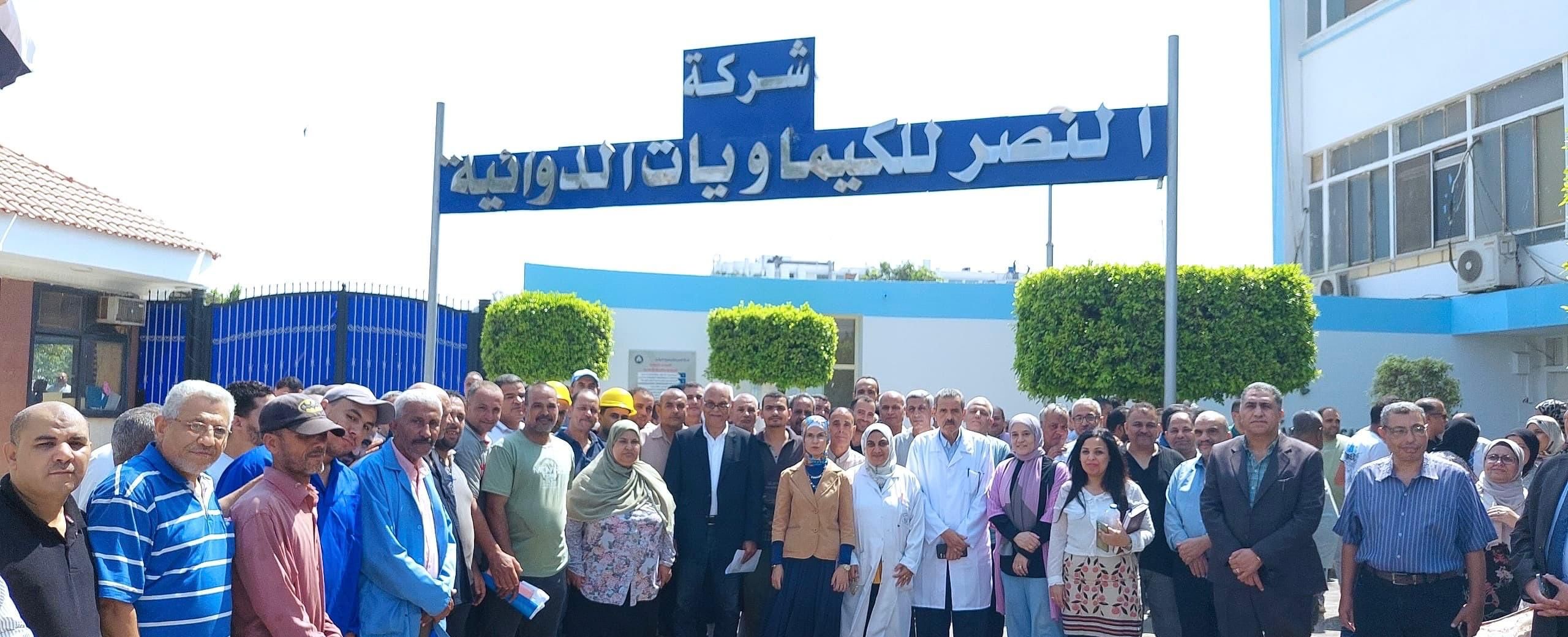 وزارة قطاع الأعمال العام وشركاتها التابعة تنظم وقفة توعوية شاملة