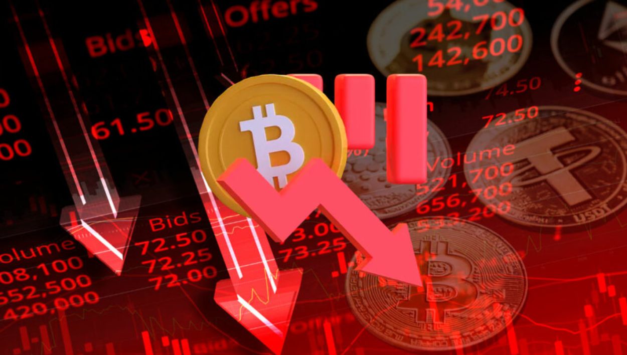 تصفية عملات رقمية بقيمة 585 مليون دولار: هل سيفقد السوق توازنه ويهبط؟