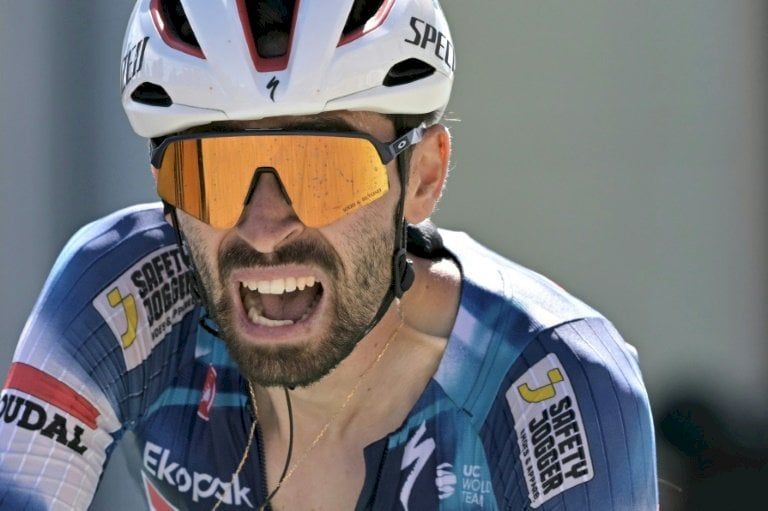 طواف فرنسا: الفرنسي باريه-بنتر يحرز المرحلة السادسة عشرة