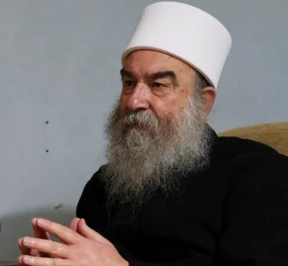 ماذا يريد حكمت الهجري من الحكومة السورية؟ القصة كاملة