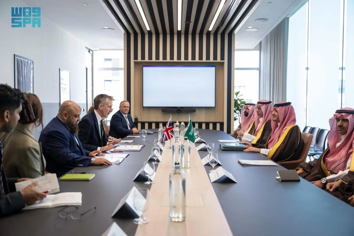 وزير الداخلية السعودي في لندن: توثيق العلاقات الأمنية