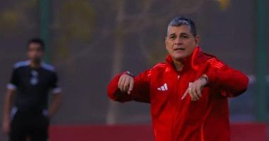 مصدر باتحاد الكرة: أوسكار رويز رفض العرض الإماراتى ووقع عقدا جديدا مع الجبلاية