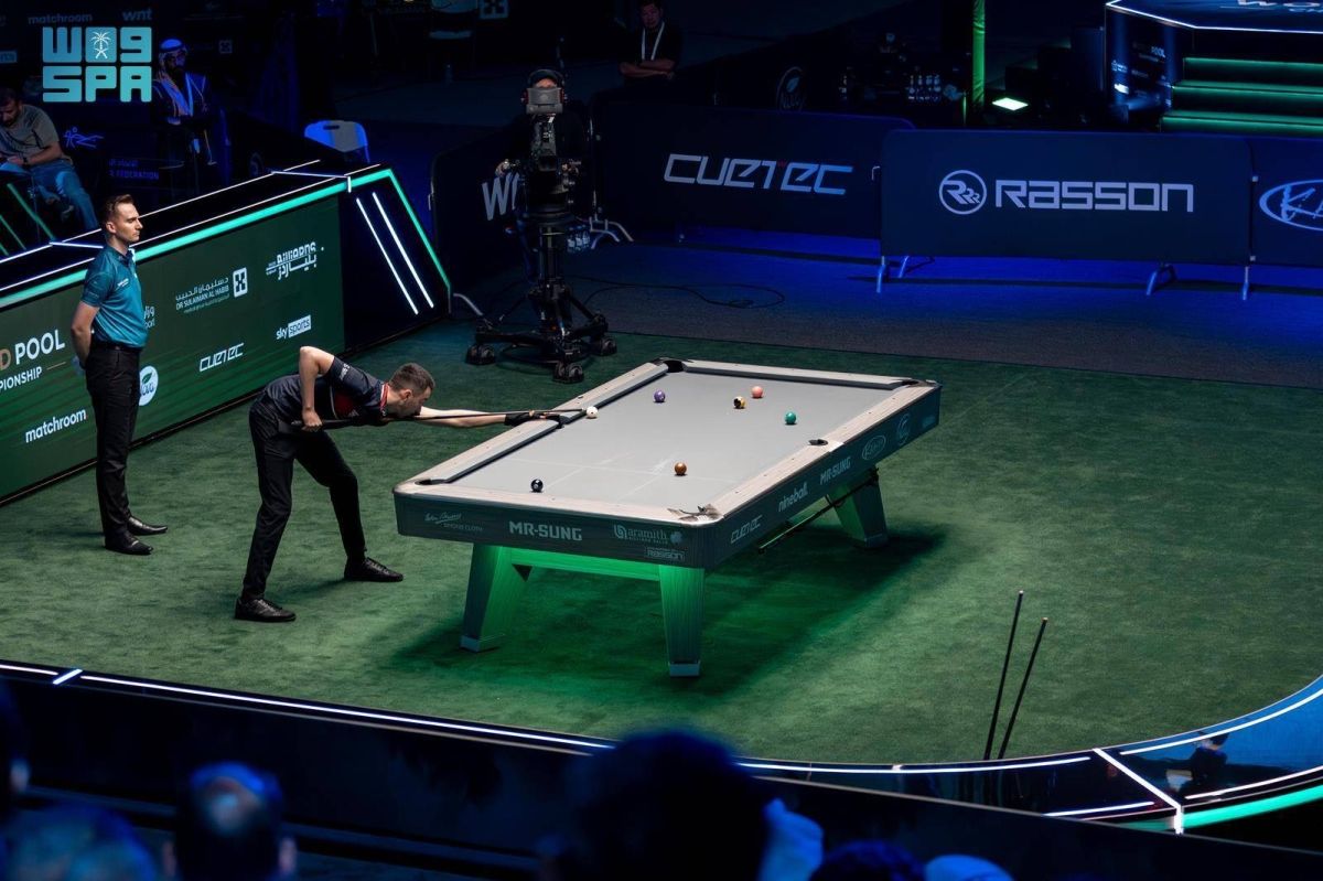 128 لاعبا يتنافسون على جوائز بطولة العالم للبلياردو