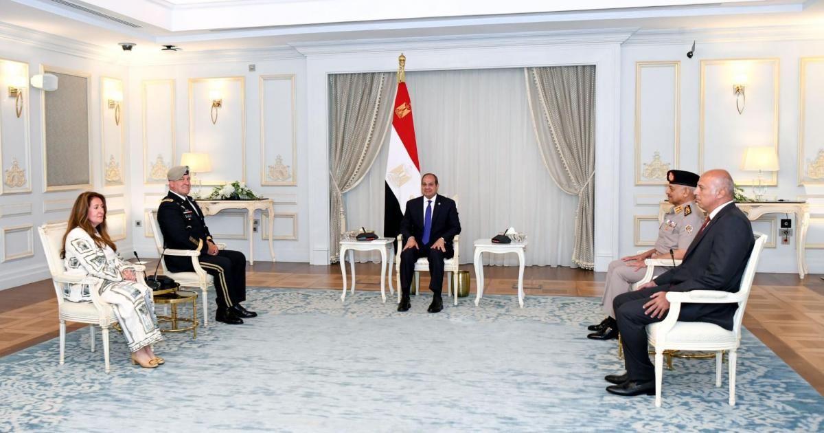 السيسي يُشيد بمساعي ترامب نحو وقف إطلاق النار بغزة