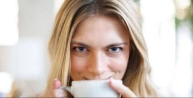 لماذا يجب أن تشرب القهوة صباحا بدلا من المساء؟