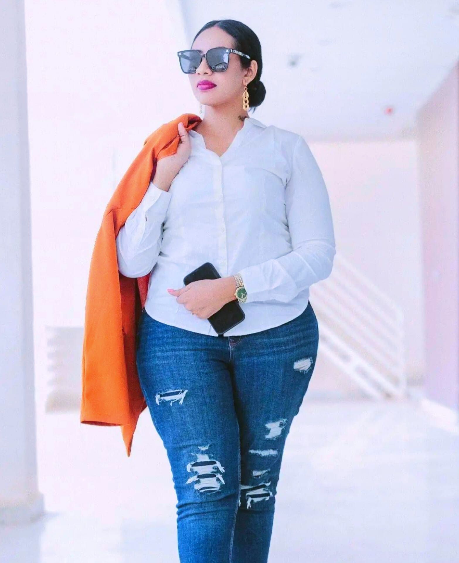 شاهد بالفيديو.. حسناء الإعلام السوداني تهنئ الهلال بفوزه الكبير على المريخ وتحقيقه لقب “النخبة”