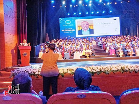 يوم مميز لحفل تخرج الدفعة 17 لكلية التكنولوجيا الحيوية