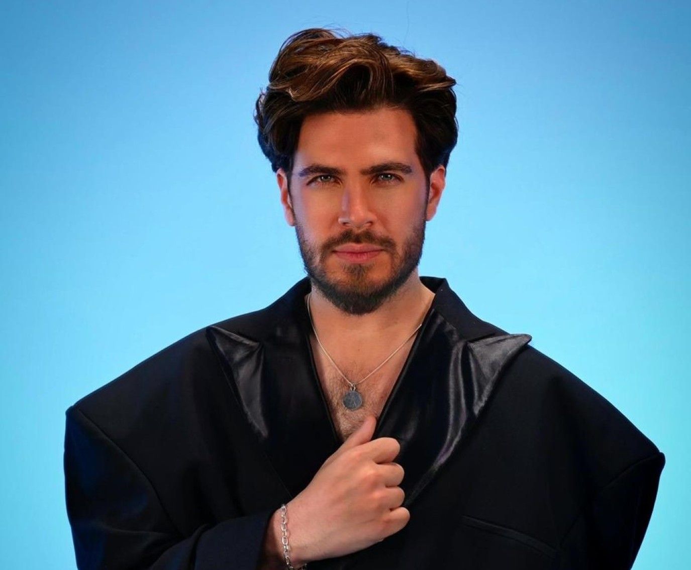  محمد قماح يطرح أغنية بتسأل ليه.. تجربة موسيقية تأخذ الجمهور إلى ما وراء الكواليس