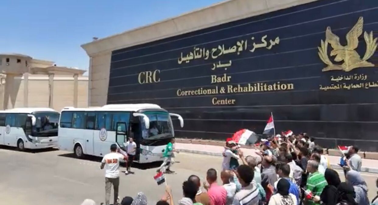 أول صور للمفرج عنهم بعفو رئاسي بمناسبة ذكرى 23 يوليو