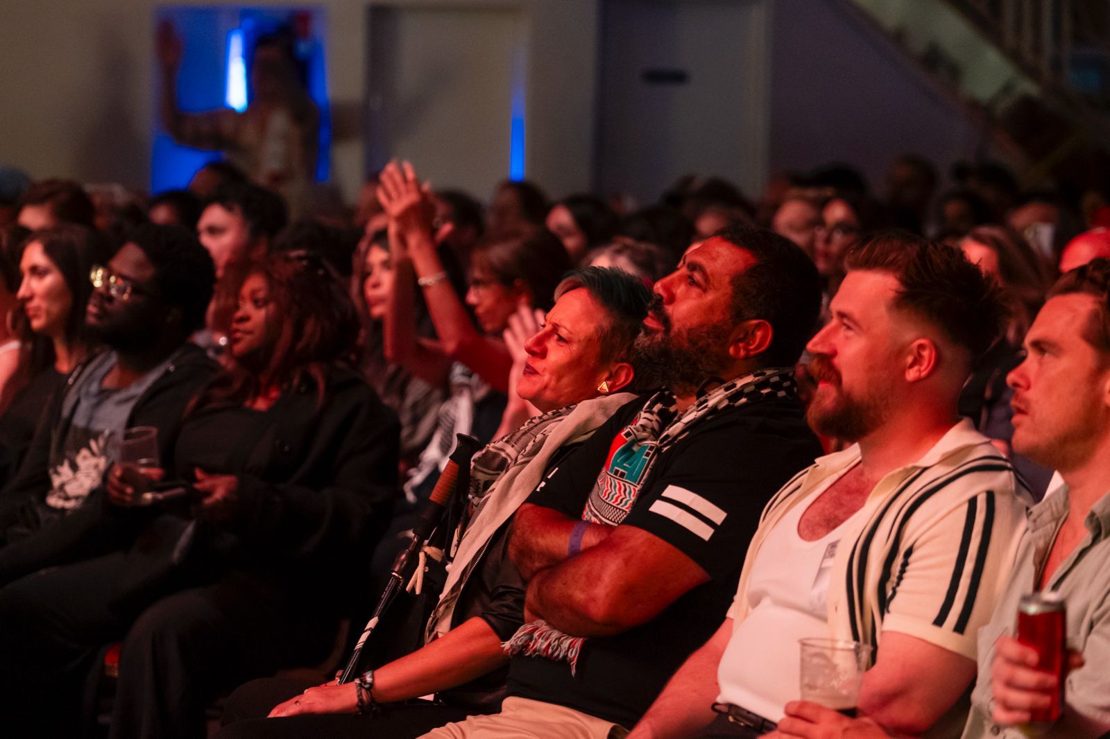 معز مسعود ومسار إجبارى فى لندن من أجل فلسطين.. اعرف التفاصيل