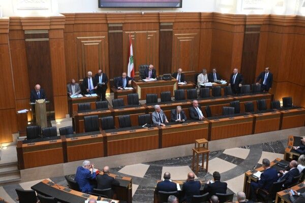 تشكيل لجنة التحقيق في ملف الاتصالات بأعضاء أصيلين إلياس بوصعب إبراهيم الموسوي وغادة أيوب