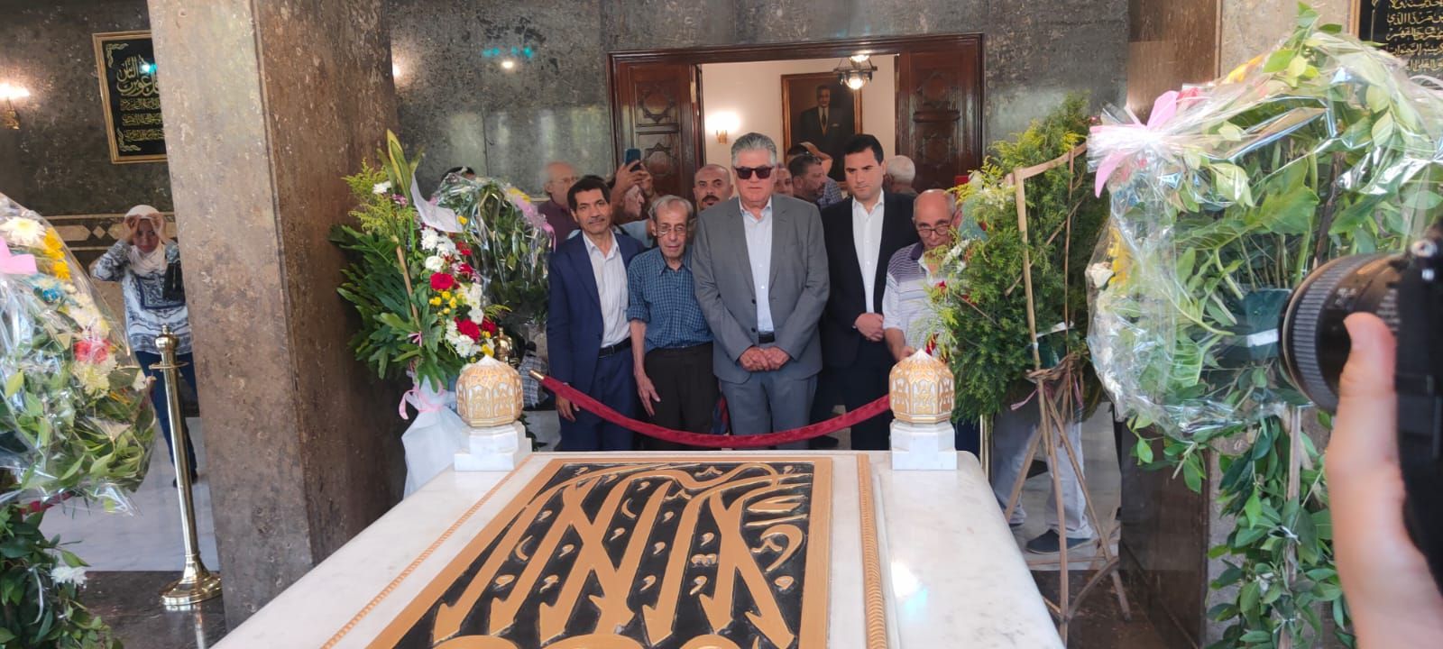 عبد الحكيم جمال عبد الناصر يحيى ثورة 23 يوليو بقراءة الفاتحة لوالده