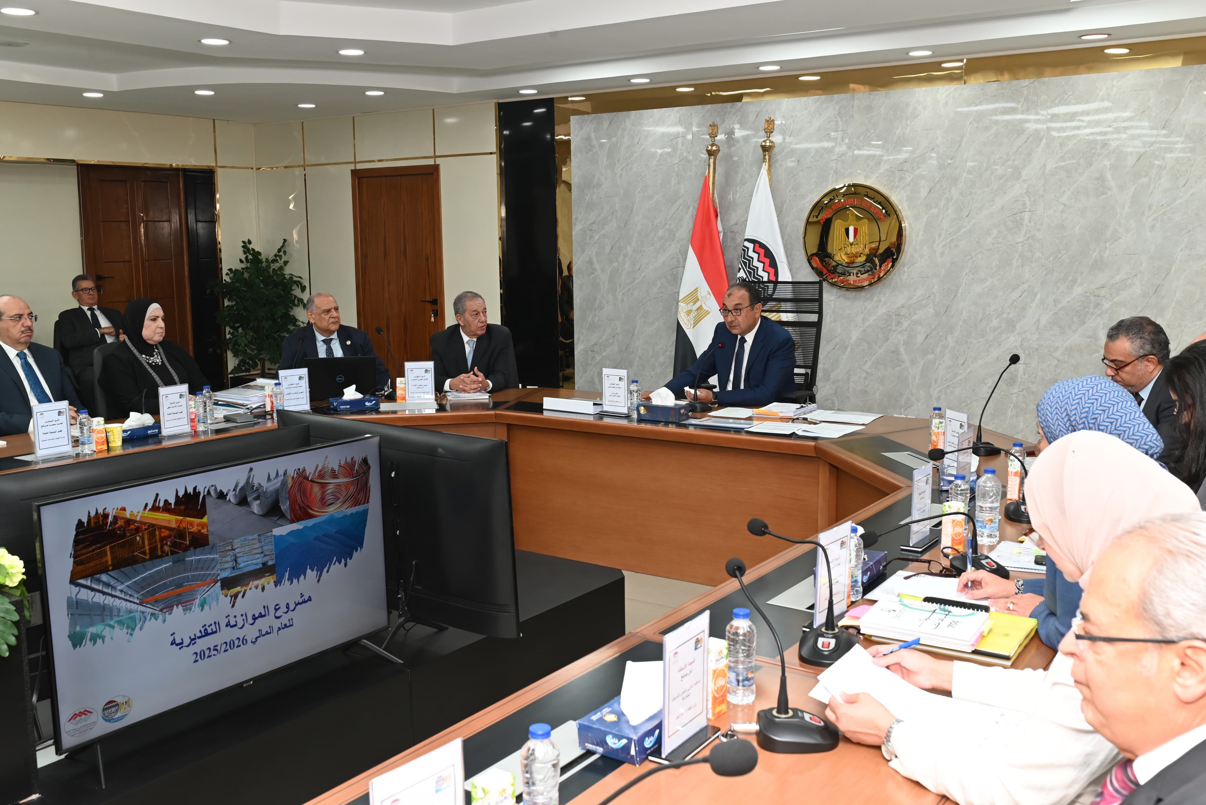 وزير قطاع الأعمال يترأس الجمعية العامة لـ«القابضة للصناعات المعدنية»
