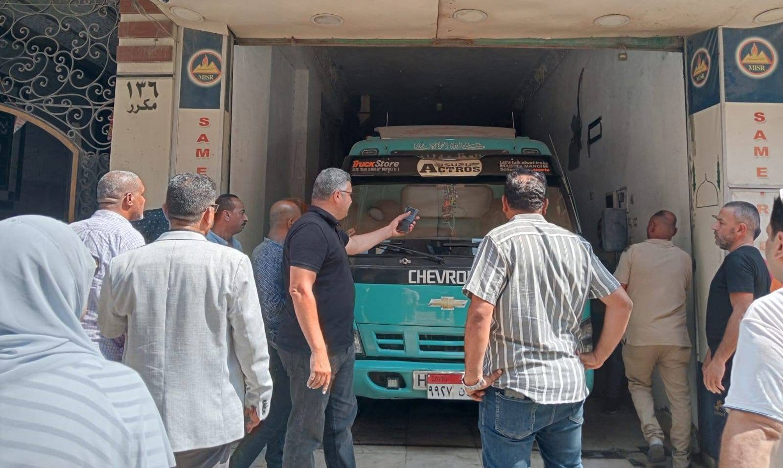 ضبط 5600 لتر سولار مدعم مخزنة فى عقار سكنى بالطالبية